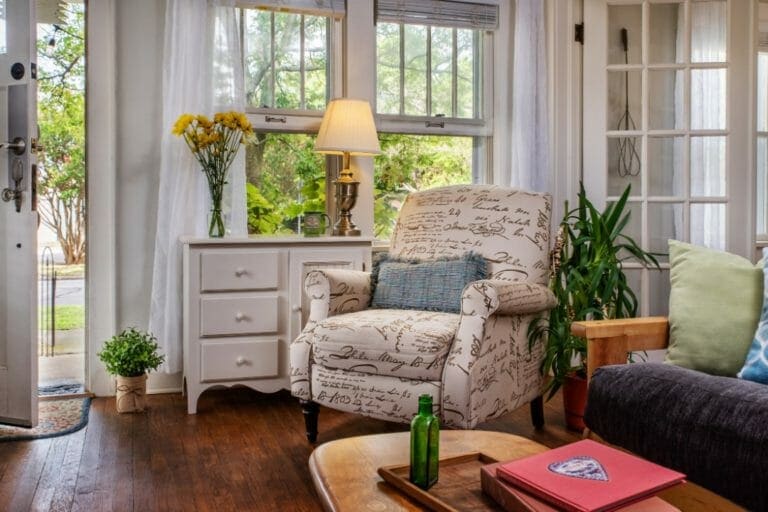 Prairie House living room oklahoma inn