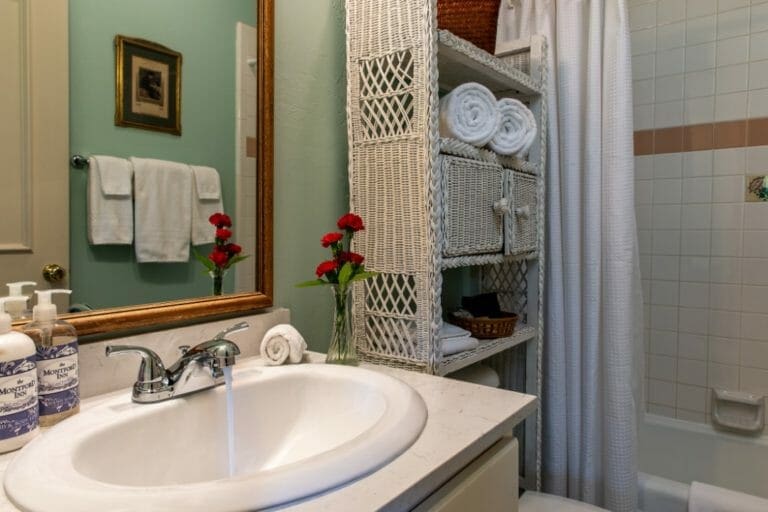 Renaissance bathroom romantic weekend getaways in ok