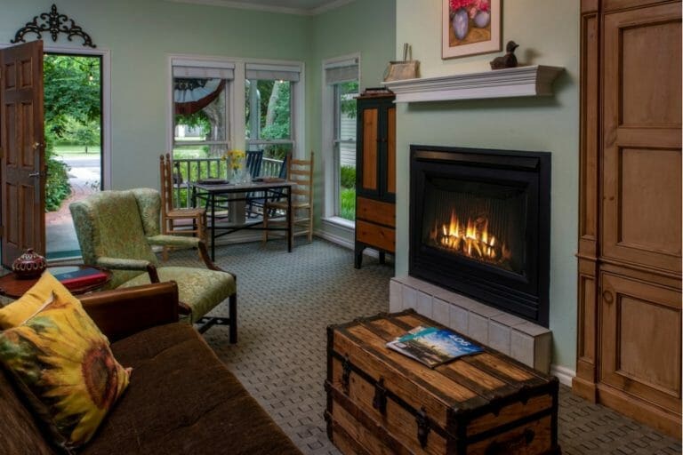 Willow Wood living room romantic weekend getaways oklahoma